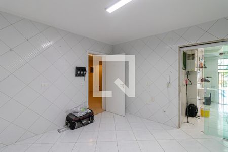 Casa à venda com 437m², 3 quartos e 3 vagas Casa à venda com 437m², 3 quartos e 3 vagasCozinha