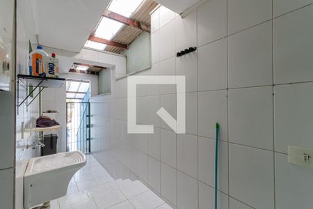 Casa à venda com 437m², 3 quartos e 3 vagas Casa à venda com 437m², 3 quartos e 3 vagasÁrea de Serviço