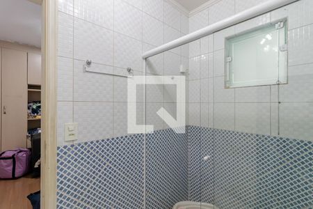 Casa à venda com 437m², 3 quartos e 3 vagas Casa à venda com 437m², 3 quartos e 3 vagasBanheiro da Suíte 1