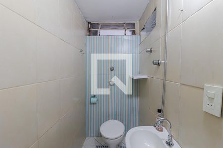 Casa à venda com 437m², 3 quartos e 3 vagas Casa à venda com 437m², 3 quartos e 3 vagasBanheiro de Serviço