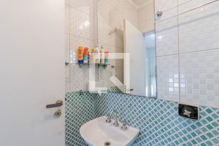 Casa à venda com 437m², 3 quartos e 3 vagas Casa à venda com 437m², 3 quartos e 3 vagasBanheiro da Suíte 3