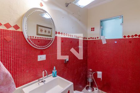 Casa à venda com 437m², 3 quartos e 3 vagas Casa à venda com 437m², 3 quartos e 3 vagasLavabo