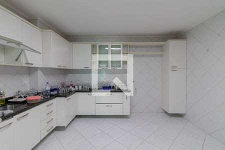 Casa à venda com 437m², 3 quartos e 3 vagas Casa à venda com 437m², 3 quartos e 3 vagasCozinha