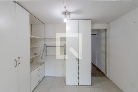 Casa à venda com 437m², 3 quartos e 3 vagas Casa à venda com 437m², 3 quartos e 3 vagasSalão