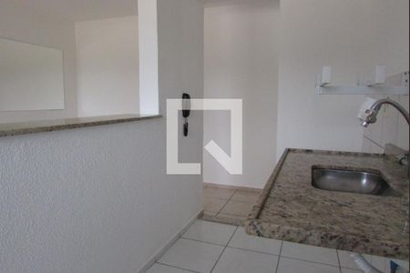 Cozinha de apartamento para alugar com 2 quartos, 45m² em Guaratiba, Rio de Janeiro