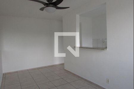 Sala de apartamento para alugar com 2 quartos, 45m² em Guaratiba, Rio de Janeiro