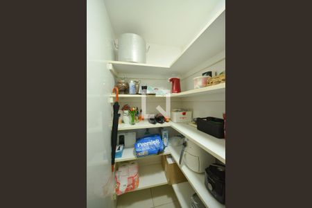 Apartamento à venda com 640m², 7 quartos e 2 vagasDespensa