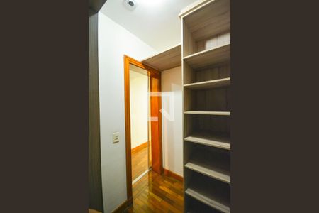 Apartamento à venda com 640m², 7 quartos e 2 vagasCloset do quarto