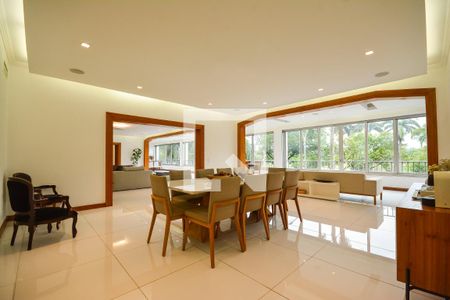 Apartamento à venda com 640m², 7 quartos e 2 vagasSala de almoço