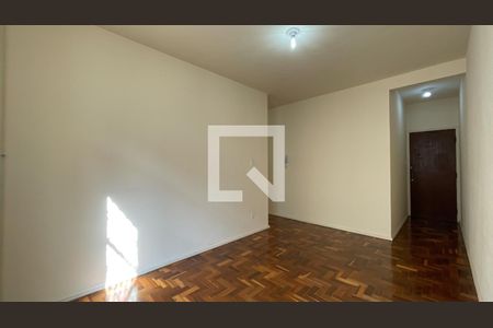 Apartamento para alugar com 89m², 3 quartos e 1 vaga Apartamento para alugar com 89m², 3 quartos e 1 vagaSala