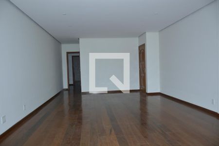 Sala de apartamento à venda com 4 quartos, 195m² em Jardim Guanabara, Rio de Janeiro