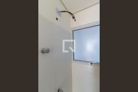 Banheiro de apartamento para alugar com 2 quartos, 41m² em Vila Guilherme, São Paulo