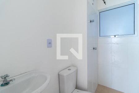 Banheiro de apartamento para alugar com 2 quartos, 41m² em Vila Guilherme, São Paulo