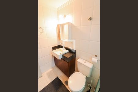 Apartamento para alugar com 55m², 2 quartos e 1 vaga Apartamento para alugar com 55m², 2 quartos e 1 vagaBanheiro