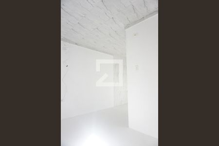 Casa para alugar com 1 quarto, 20m² em Vila Romero, São Paulo