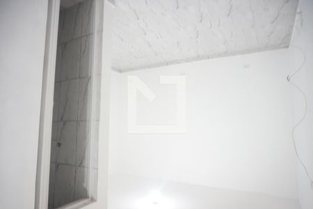 Casa para alugar com 1 quarto, 20m² em Vila Romero, São Paulo