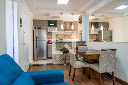 Sala de apartamento para alugar com 3 quartos, 59m² em Vila Marieta, Campinas