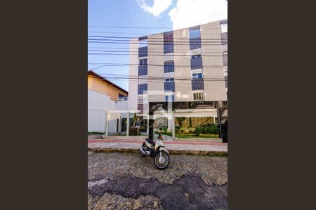 Apartamento à venda com 120m², 4 quartos e 3 vagasFahcada