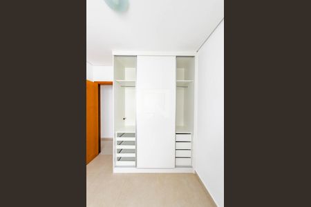 Quarto 2 de apartamento à venda com 4 quartos, 120m² em Alto Barroca, Belo Horizonte