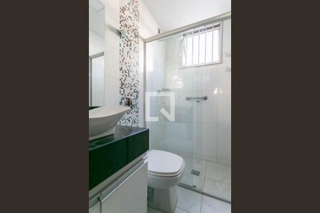 Apartamento à venda com 67m², 2 quartos e 1 vaga Apartamento à venda com 67m², 2 quartos e 1 vagaBanheiro