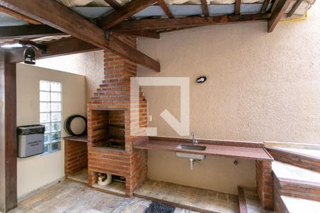 Apartamento à venda com 67m², 2 quartos e 1 vaga Apartamento à venda com 67m², 2 quartos e 1 vagaÁrea comum - Churrasqueira