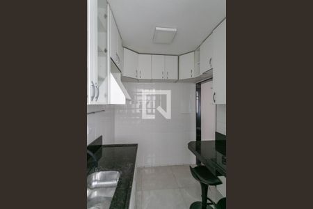 Apartamento à venda com 67m², 2 quartos e 1 vaga Apartamento à venda com 67m², 2 quartos e 1 vagaCozinha