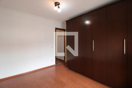 Quarto 1 de casa para alugar com 2 quartos, 90m² em Jardim Santa Cruz, São Paulo