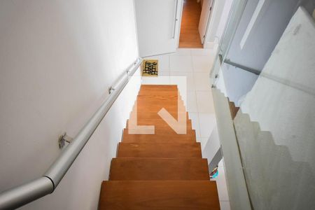 Apartamento à venda com 162m², 2 quartos e 3 vagasEscada