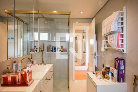 Apartamento à venda com 162m², 2 quartos e 3 vagasBanheiro suíte 2