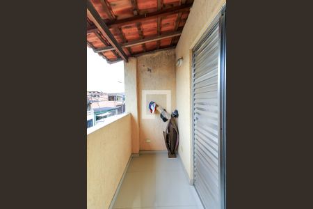 Casa à venda com 100m², 3 quartos e 1 vaga Casa à venda com 100m², 3 quartos e 1 vagaSacada Quarto 1