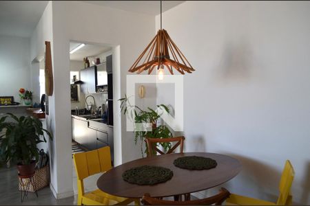 Apartamento à venda com 165m², 3 quartos e 2 vagas Apartamento à venda com 165m², 3 quartos e 2 vagasSala