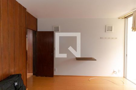 Casa para alugar com 628m², 5 quartos e 7 vagasSuíte 01