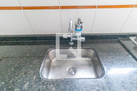 Apartamento para alugar com 80m², 2 quartos e 1 vagaCozinha