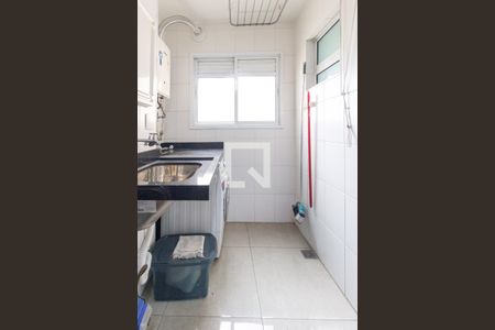 Apartamento à venda com 70m², 2 quartos e 1 vagaÁrea de Serviço