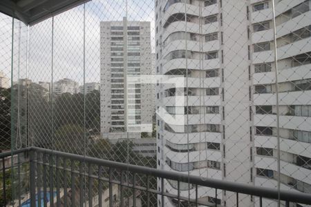 Vista da varanda de apartamento para alugar com 3 quartos, 78m² em Vila Andrade, São Paulo