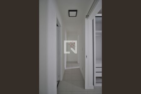Corredor de apartamento para alugar com 3 quartos, 78m² em Vila Andrade, São Paulo