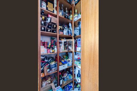 Apartamento à venda com 145m², 3 quartos e 2 vagas Apartamento à venda com 145m², 3 quartos e 2 vagasDespensa