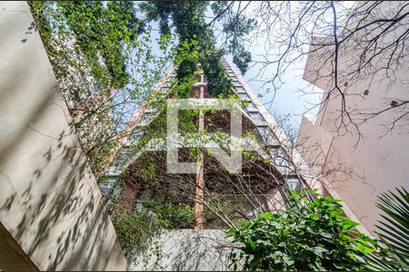 Apartamento à venda com 145m², 3 quartos e 2 vagas Apartamento à venda com 145m², 3 quartos e 2 vagasFachada