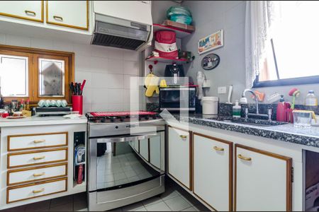 Apartamento à venda com 145m², 3 quartos e 2 vagas Apartamento à venda com 145m², 3 quartos e 2 vagasCozinha