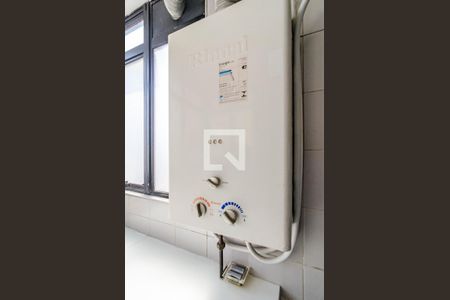 Apartamento à venda com 145m², 3 quartos e 2 vagas Apartamento à venda com 145m², 3 quartos e 2 vagasÁrea de serviço