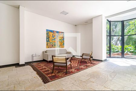 Apartamento à venda com 145m², 3 quartos e 2 vagas Apartamento à venda com 145m², 3 quartos e 2 vagasHall de entrada