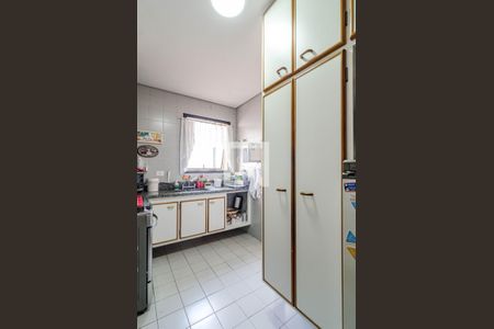 Apartamento à venda com 145m², 3 quartos e 2 vagas Apartamento à venda com 145m², 3 quartos e 2 vagasCozinha