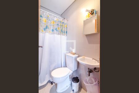 Apartamento à venda com 145m², 3 quartos e 2 vagas Apartamento à venda com 145m², 3 quartos e 2 vagasBanheiro de serviço