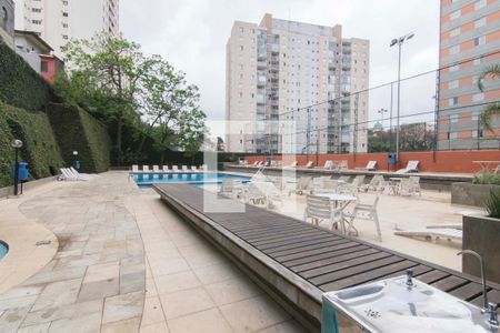 Apartamento para alugar com 82m², 3 quartos e 1 vagaPiscina