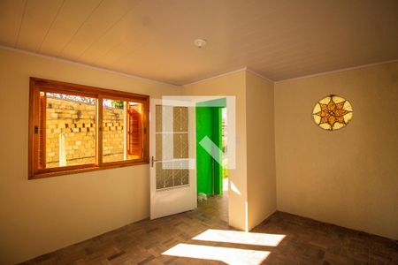 Sala de casa para alugar com 3 quartos, 60m² em Vila Nova, Porto Alegre