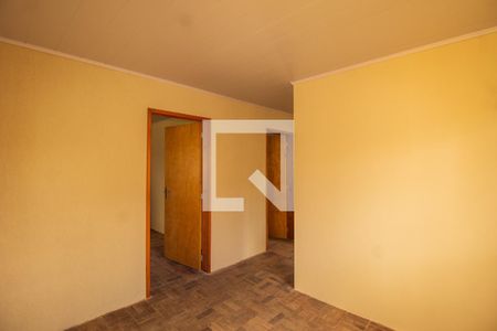 Sala de casa para alugar com 3 quartos, 60m² em Vila Nova, Porto Alegre