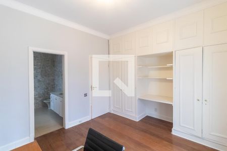 Apartamento à venda com 578m², 5 quartos e 2 vagasSuíte 3