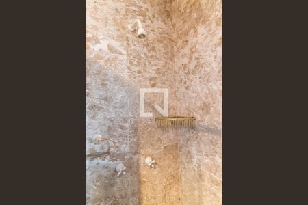 Apartamento à venda com 578m², 5 quartos e 2 vagasBanheiro da Suíte 2