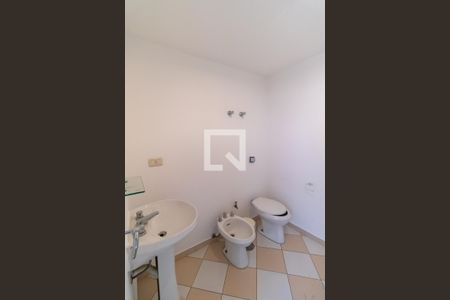Apartamento à venda com 578m², 5 quartos e 2 vagasBanheiro de Serviço