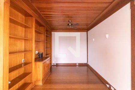Apartamento à venda com 578m², 5 quartos e 2 vagasSala de TV